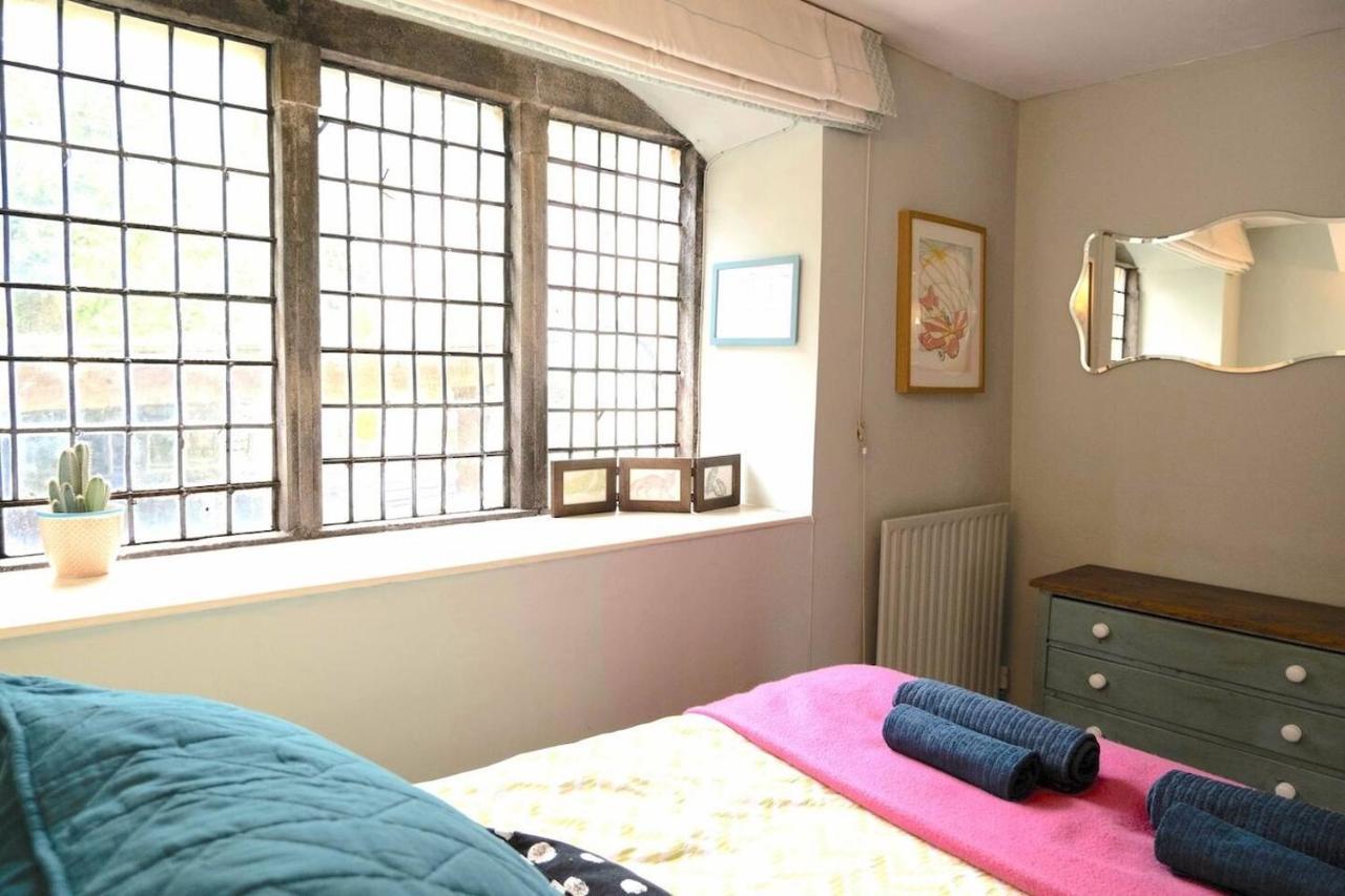 Lovely Property In The Heart Of Somerset, Sleeps 9 Shepton Mallet Eksteriør billede